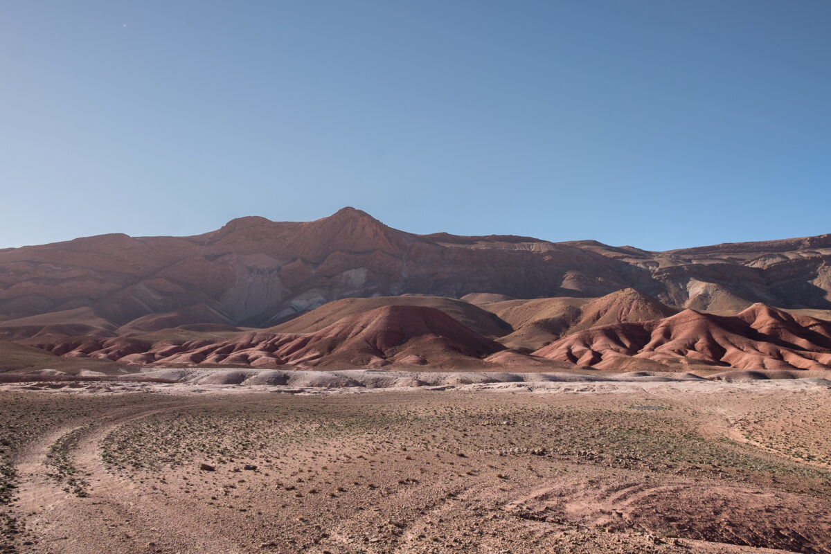 Montagnes près du désert - Laurent Gence sur Unsplash